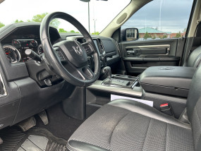 Dodge RAM 1500 V8 5.7L HEMI SPORT 2013 - Crew Cab