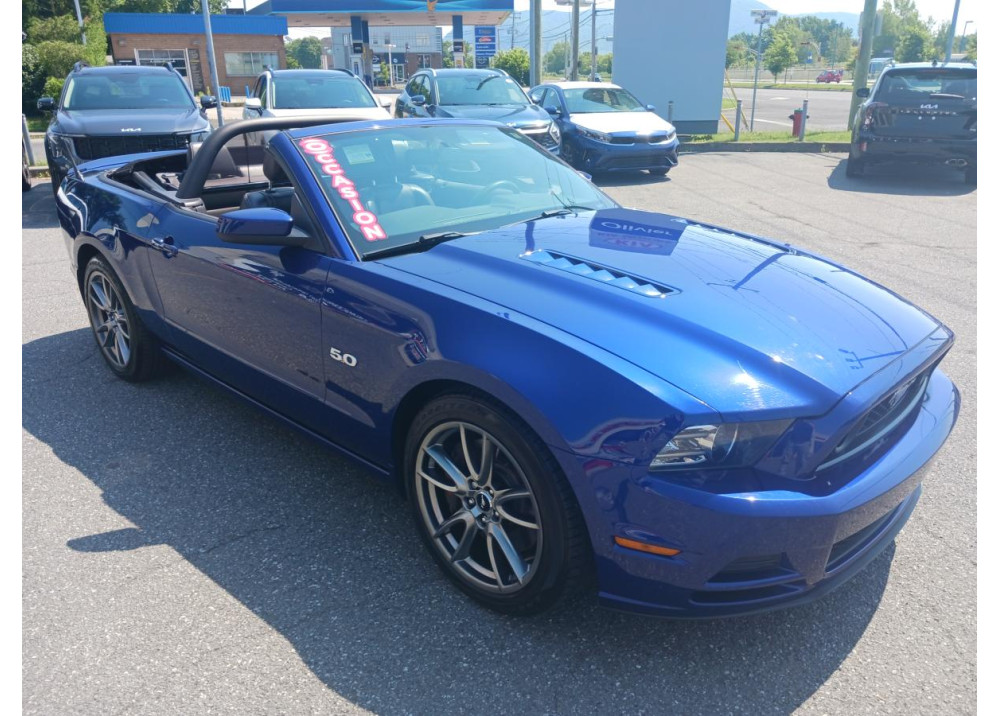 * VENDU* Ford Mustang V8 5.0L - Automatique - Cabriolet - 2014