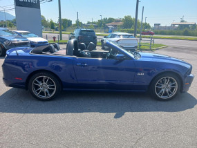 * VENDU* Ford Mustang V8 5.0L - Automatique - Cabriolet - 2014