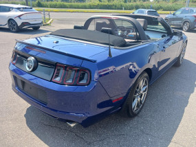 * VENDU* Ford Mustang V8 5.0L - Automatique - Cabriolet - 2014