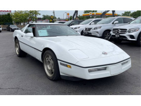 En arrivage - Chevrolet Corvette C4 V8 5.7L L98 de 1990 - Automatique - TTOP amovible