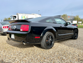 Dépot-Vente - Ford Mustang GT V8 4.6L 2005 - Automatique