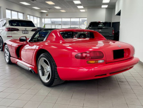 Dodge Viper RT / 10 - V10 8.0L - 1994 -Une référence sur le marché Américain !