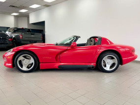 Dodge Viper RT / 10 - V10 8.0L - 1994 -Une référence sur le marché Américain !