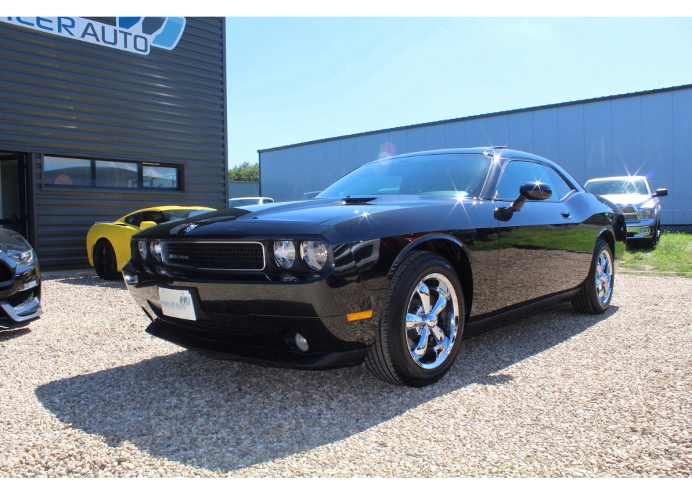 *VENDU* Dodge Challenger V6 3.5L 2010 - Toit ouvrant - Boite auto