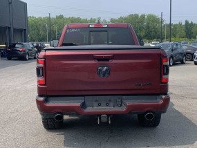 Dodge RAM 1500 V8 5.7L HEMI SPORT 2019 - QUADCAB - CarPlay