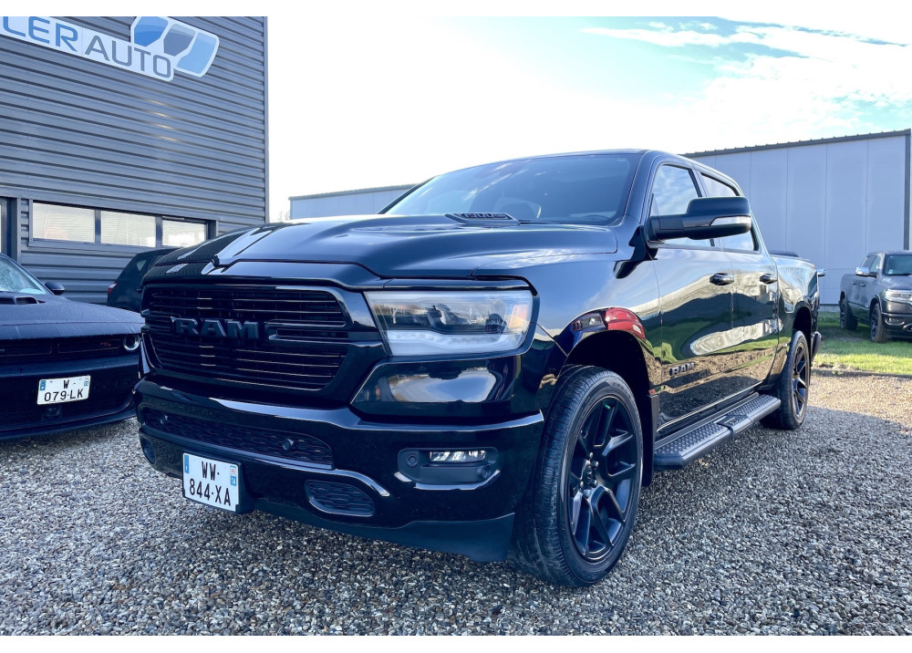 *VENDU* - Dodge RAM 1500 V8 5.7L HEMI Sport 2021 - Toit pano - NIGHT EDITION