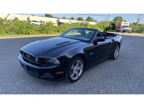 * VENDU * - Ford Mustang V8 5.0L - Automatique - Cabriolet - 2014