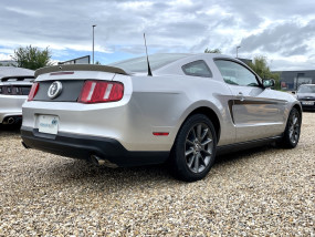 *VENDU* Ford Mustang V6 3.7L Club of America 2012 - Automatique