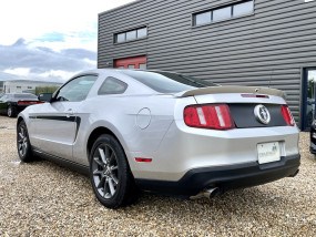 *VENDU* Ford Mustang V6 3.7L Club of America 2012 - Automatique