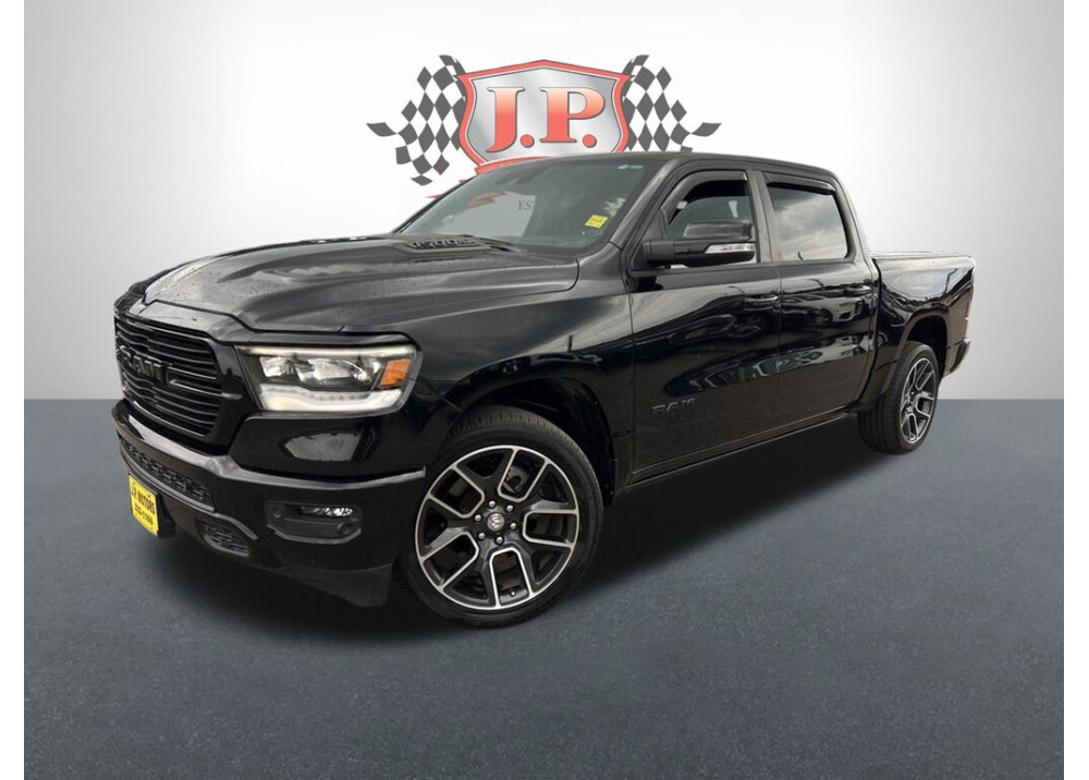 Dodge RAM 1500 V8 5.7L HEMI SPORT 2021 - Crew Cab - Toit pano - Ecran 12"