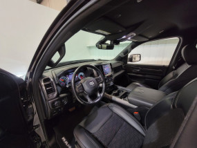 Dodge RAM 1500 V8 5.7L HEMI SPORT 2020 - QUADCAB - CarPlay