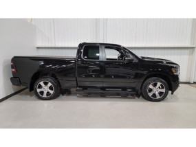 Dodge RAM 1500 V8 5.7L HEMI SPORT 2020 - QUADCAB - CarPlay