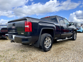 *VENDU* - GMC Sierra 1500 SLE All Terrain V8 5.3L FlexFuel 2014 – Quad Cab