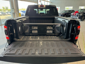 Dodge RAM 1500 V8 5.7L HEMI SPORT NIGHT EDITION RAM BOX 2019 - Crew Cab - Toit pano - Ecran 12"