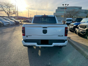 Dodge RAM 1500 V8 5.7L HEMI SPORT 2020 - Crew Cab - Toit Pano - CarPlay - Caméra 360