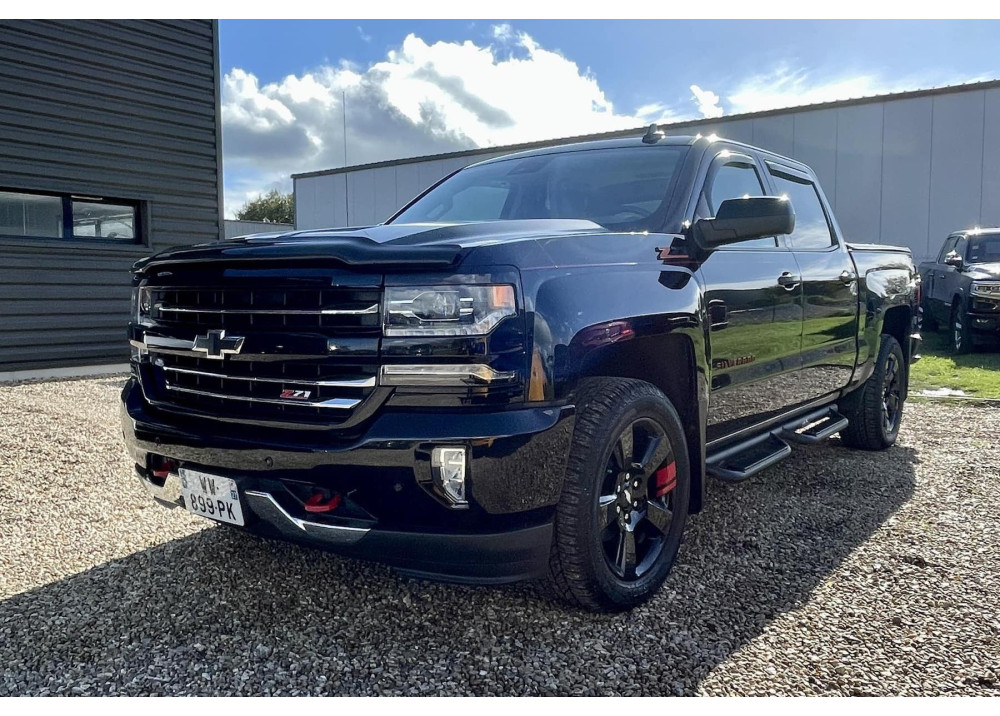 *VENDU* Chevrolet Silverado 1500 Z71 Red Line Edition V8 6.2L 2018 - CrewCab