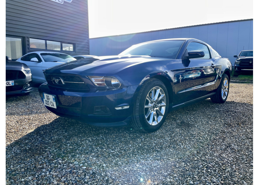 * VENDU * - Ford Mustang V6 3,7L Pony Package - Boit automatique - 2011 - Flexfuel