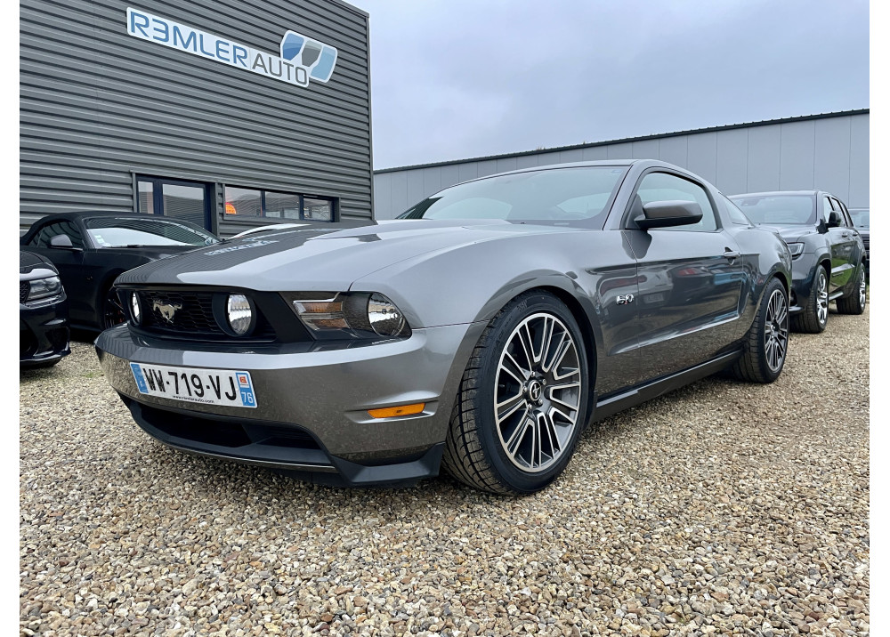 * VENDU * - Mustang GT V8 5.0L - Caméra de recul - Shaker - Boite automatique - 2011