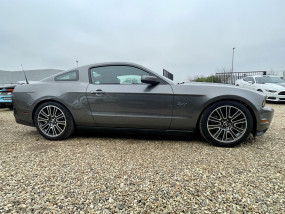 * VENDU * - Mustang GT V8 5.0L - Caméra de recul - Shaker - Boite automatique - 2011