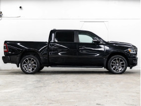 Dodge RAM 1500 V8 5.7L HEMI SPORT 2019 - Crew Cab - Toit pano - Ecran 12"