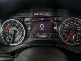 Dodge RAM 1500 V8 5.7L HEMI SPORT Night Edition - 2020 - Crew Cab - CarPlay - Ecran 12" - Toit panoramique