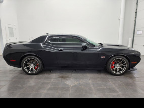 Dodge Challenger SRT V8 6.4L 392 HEMI 2015 - Automatique - MALUS INCLUS